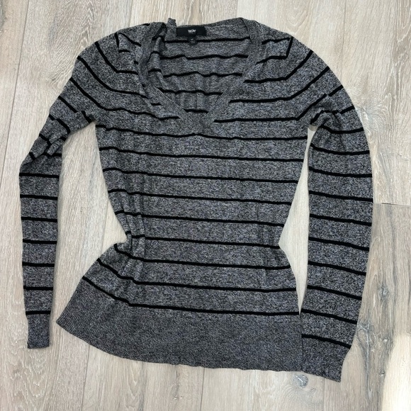 Y2K Mossimo Striped Sweater - Picture 1 of 3